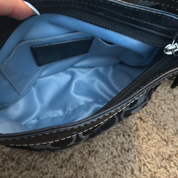 Mini Coach Purse - Picture 3 of 3